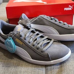 BRAND NEW Puma sneakers
